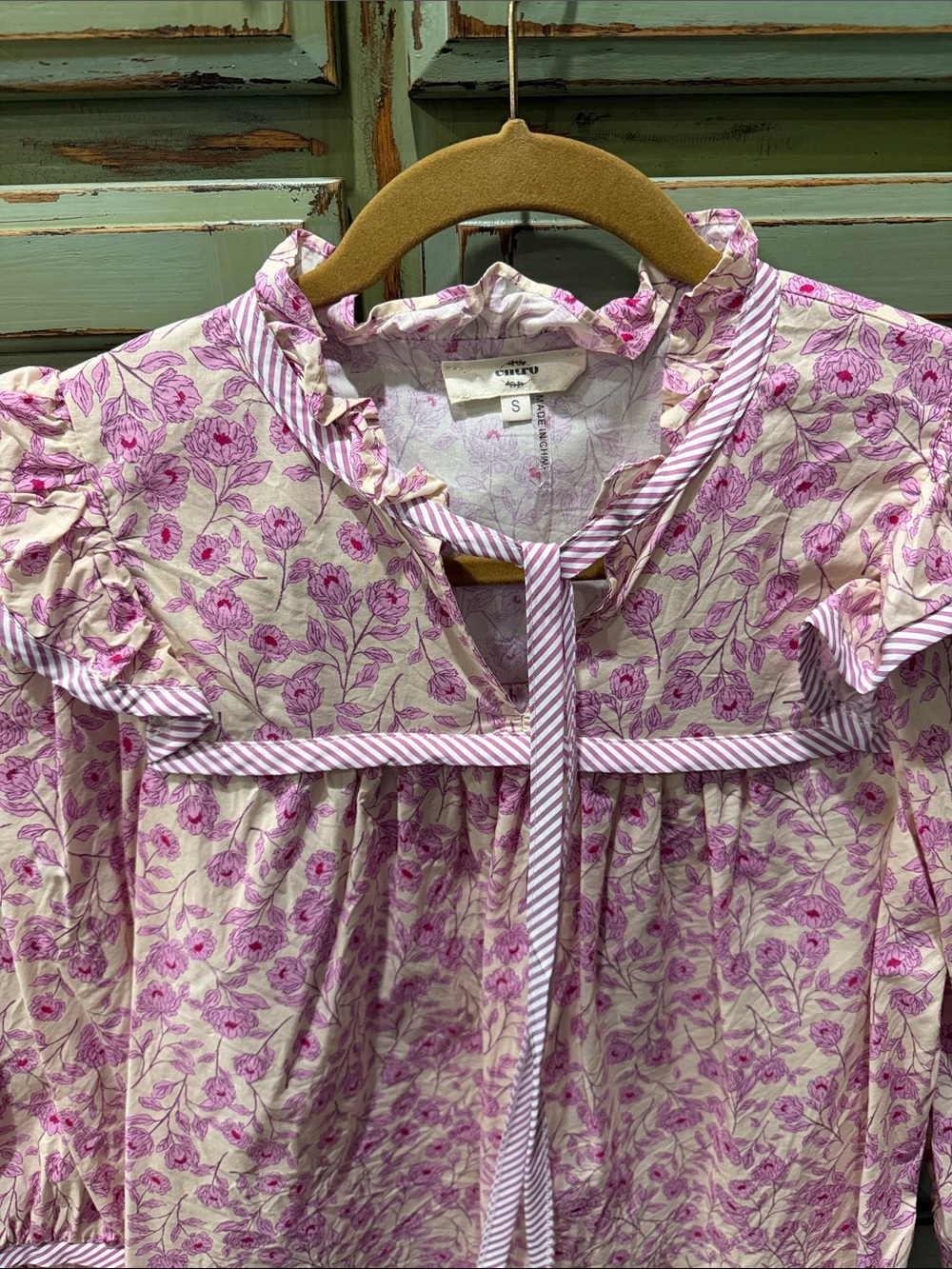 entro Pink Floral Ruffle Tie-Neck Blouse - Picture 6 of 6
